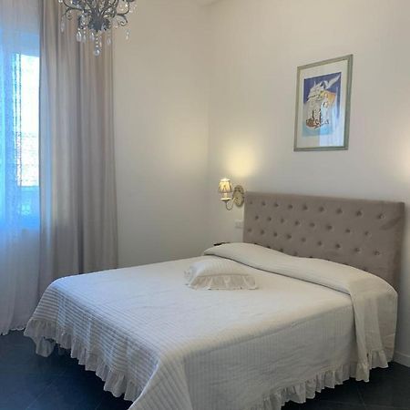 Artemisia Apartment Viareggio Exterior photo