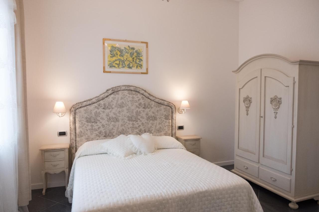 Artemisia Apartment Viareggio Exterior photo