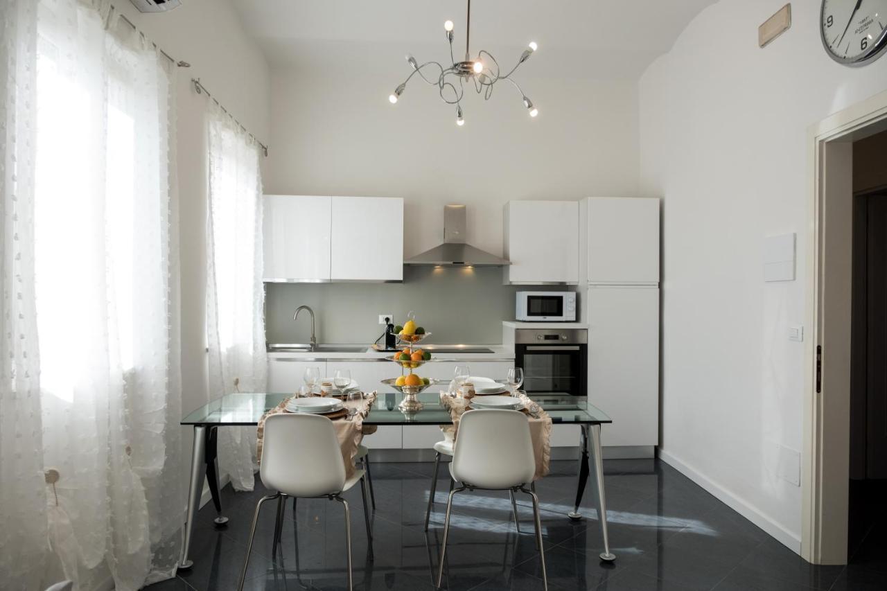 Artemisia Apartment Viareggio Exterior photo